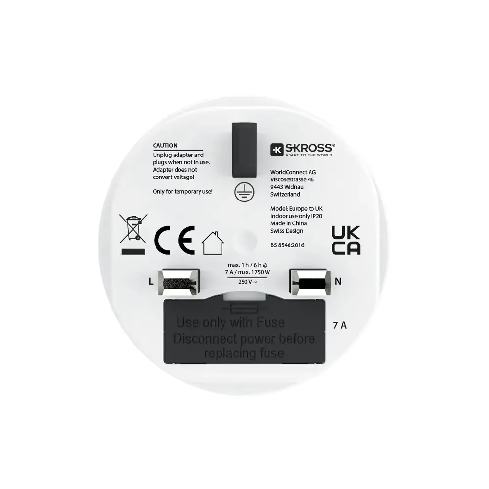 Skross адаптер 220V EU към UK - image 1