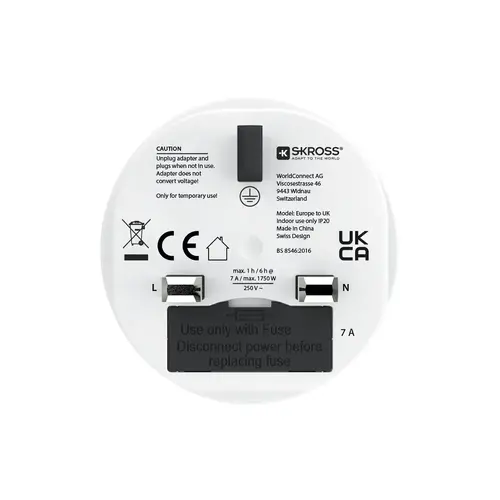 Skross адаптер 220V EU към UK - image 1