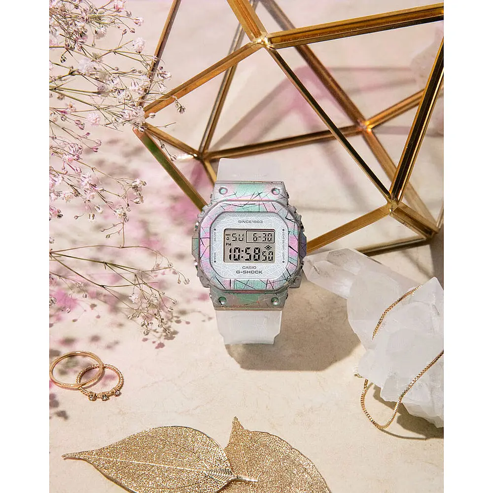 Дамски часовник Casio G-Shock - GM-S5640GEM-7ER - image 3