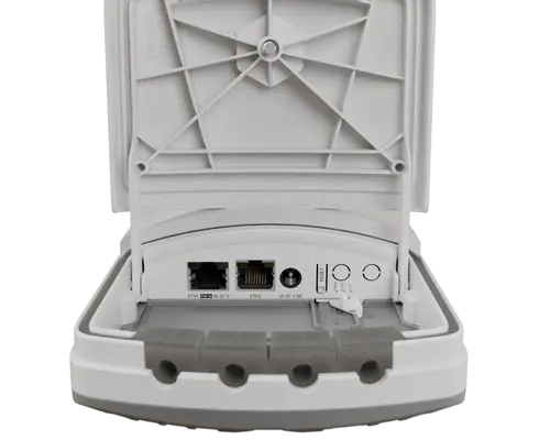 Точка за достъп MikroTik wAPGR-5HaxD2HaxD&R11e-LTE7, wAP ax LTE7 kit - image 2