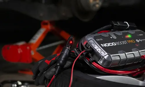 NOCO мултифункционален стартер за автомобил Jump Starter - BOOST HD GB70 - 2000A, 12V - image 1