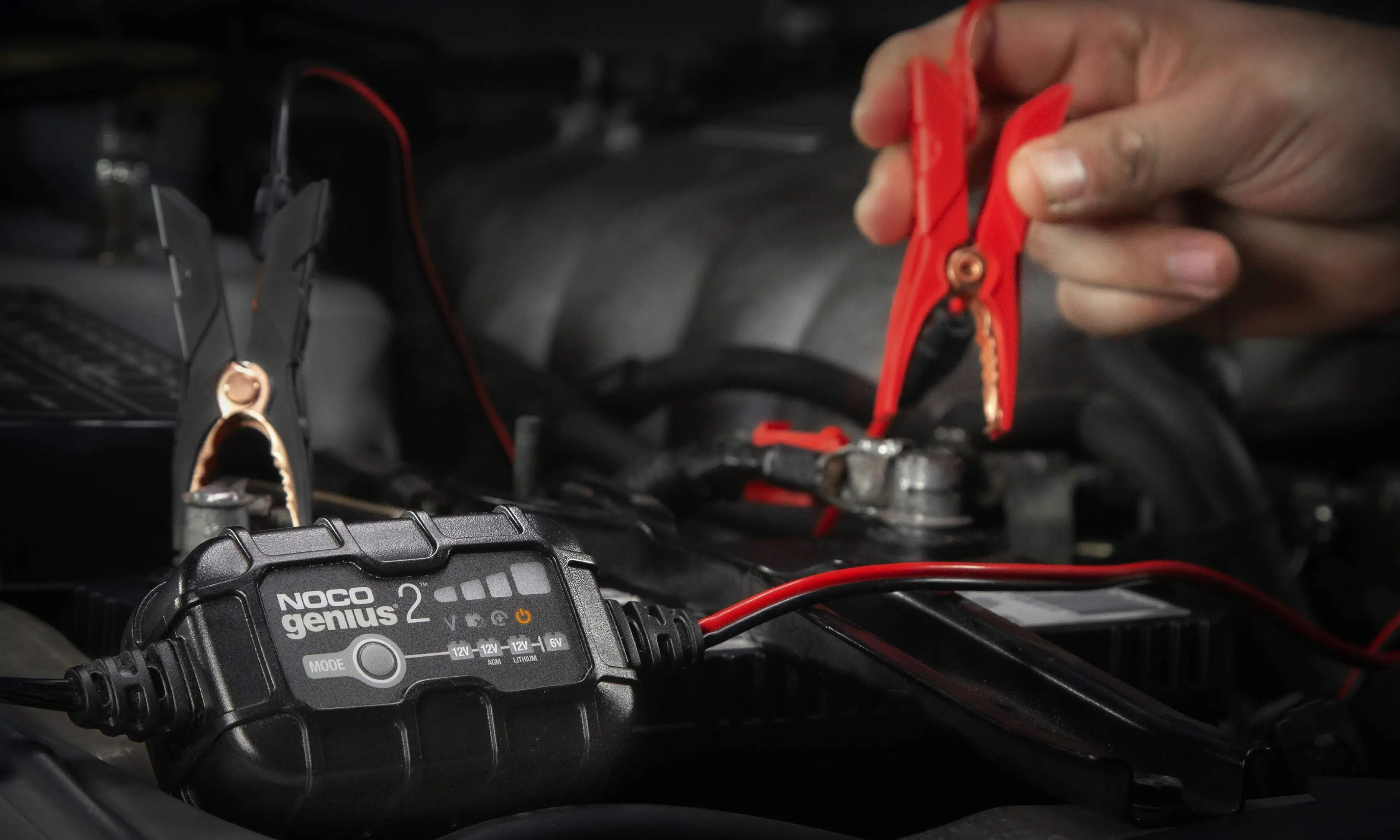 NOCO зарядно за акумулатор Battery Charger - GENIUS2 - 2A - image 1