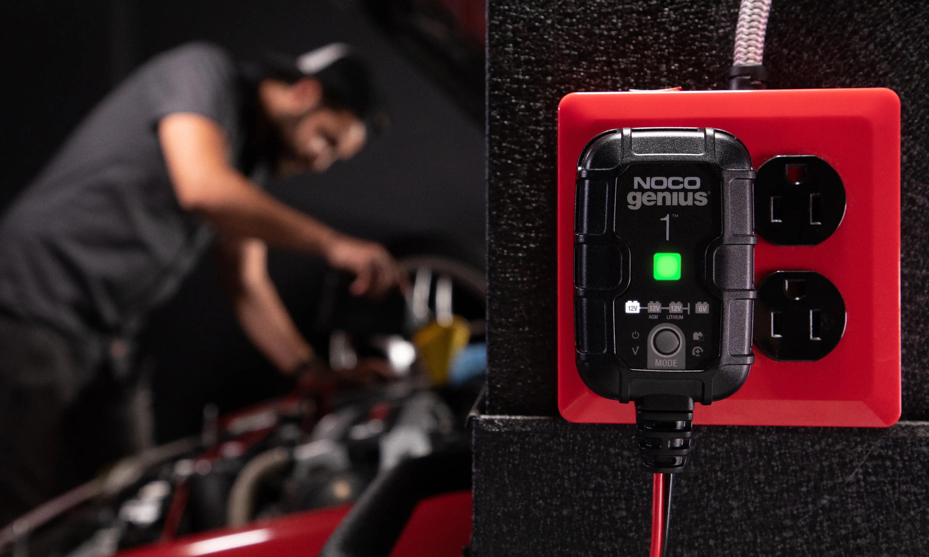 NOCO зарядно за акумулатор Battery Charger - GENIUS1 - 1A - image 3