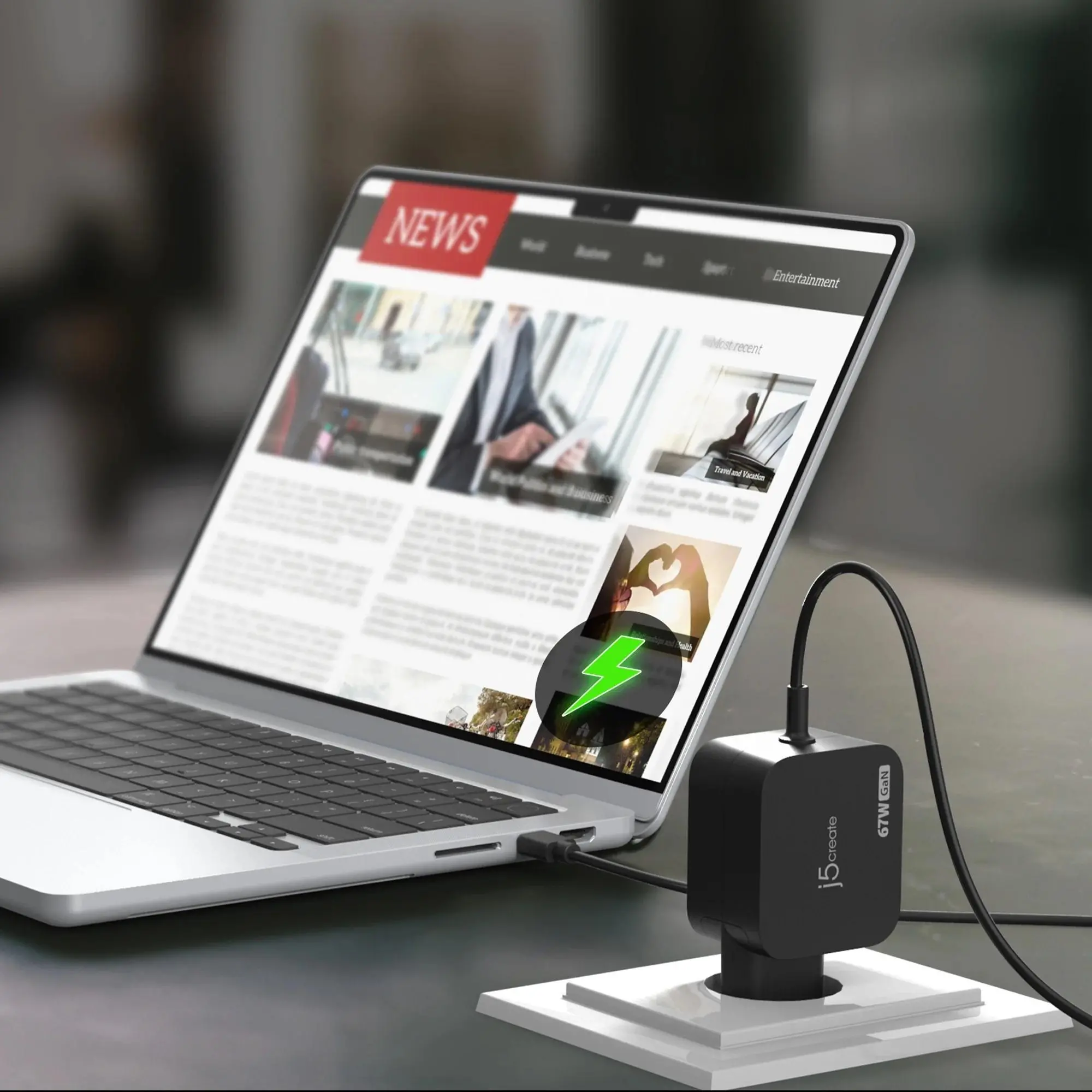 j5create Зарядно 67W GaN PD USB-C® Mini Charger с 4.5 mm 3 вида DC конвертора - image 2