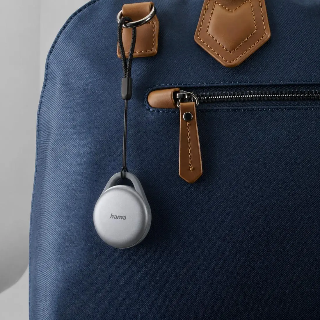 HAMA Тракер съвместим с Android и Apple, Bluetooth, USB-C, акумулаторна батерия - image 8