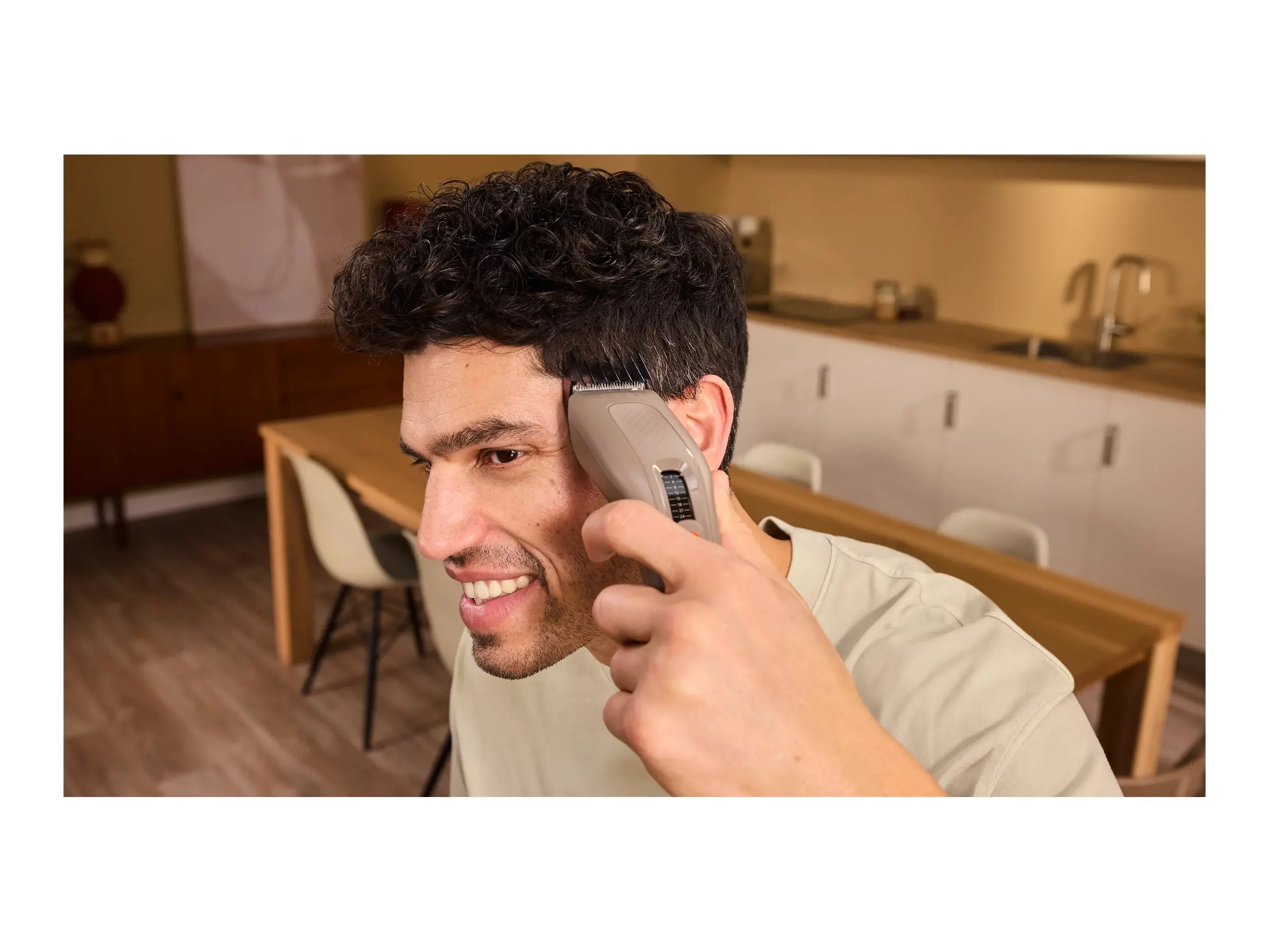PHILIPS Машинка за подстригване Series 5000 Titanium Blades 10 настройки за дължина - image 3