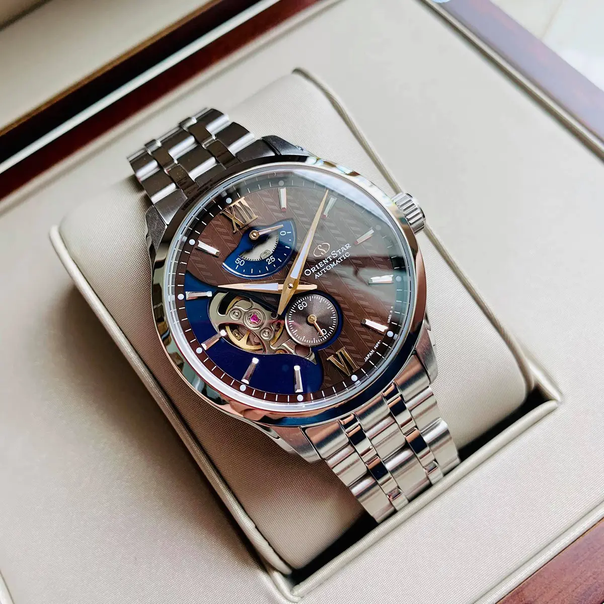 Мъжки автоматичен часовник Orient Star Contemporary - RE-AV0B02Y - image 1