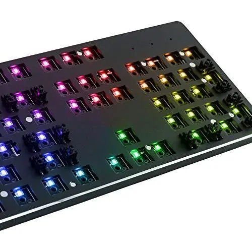 Μηχανικό gaming πληκτρολόγιο βάση Glorious RGB GMMK ANSI Layout - 2