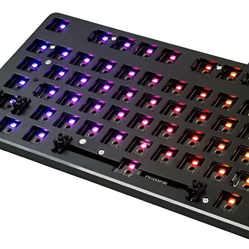 Геймърска механична клавиатура основа Glorious RGB GMMK ANSI Layout - image 2