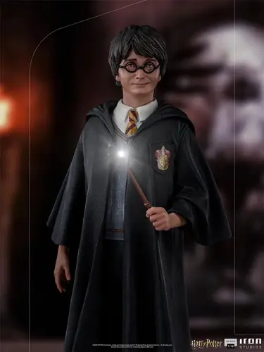 Статуетка Iron Studios: Harry Potter - Harry Potter Art Scale Statue 1/10 WBHPM40721-10 - image 2
