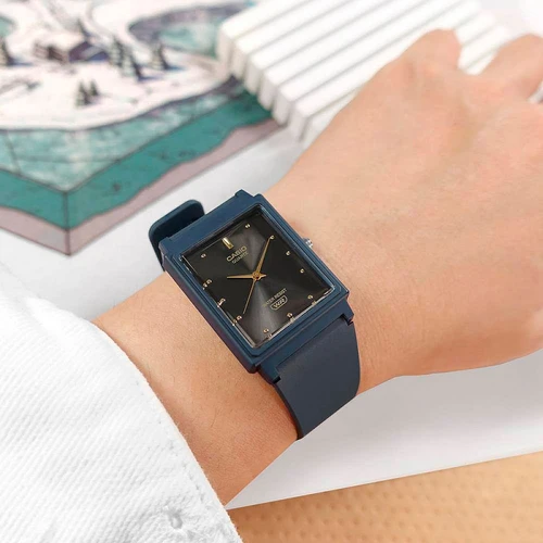 Дамски аналогов часовник Casio - Casio Collection - MQ-38UC-2A1ER - image 1