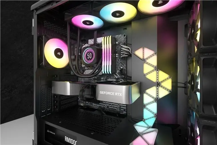 Охладител за процесор Corsair iCUE H170i Elite LCD XT Display 420mm Black RGB AMD/INTEL - image 4