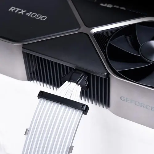 Удължителен RGB кабел Lian-Li Strimer Plus V2, 16-Pin - 12VHPWR за RTX 40-та серия, 168 LED - image 5