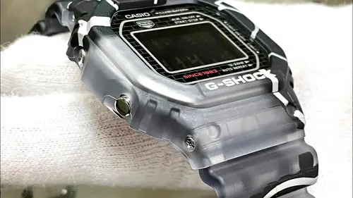 Ανδρικό ρολόι Casio G-Shock Street Spirit Graffiti - DW-5000SS-1ER - 3