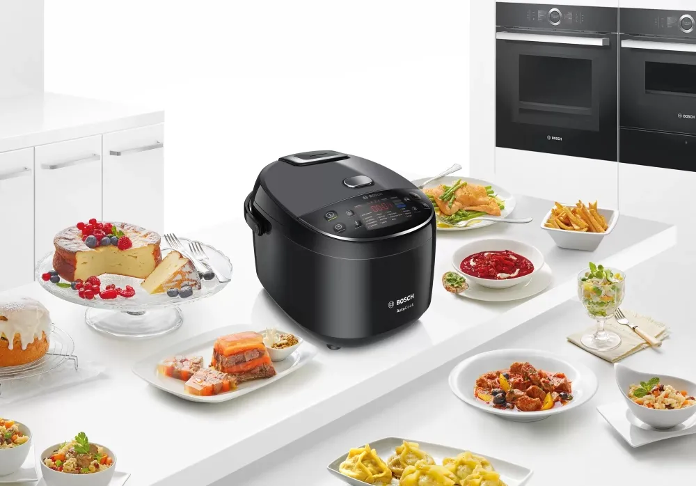 Мултикукър, Bosch MUC22B42RU, Multicooker, 48 programs, large 5-liter bowl with a non-stick coating, Large temperature range 40-160 ° C, 900 W, Black - image 1