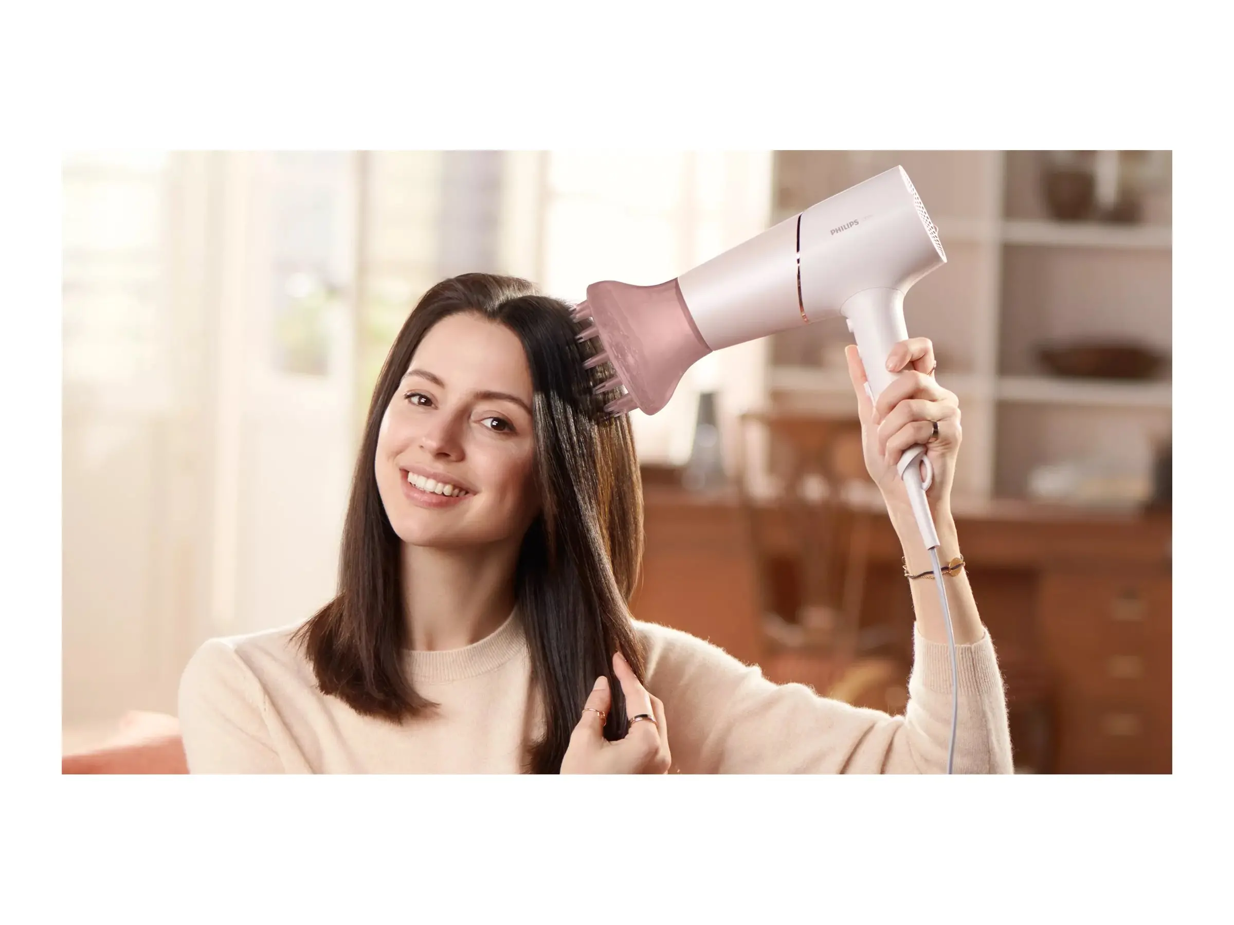 PHILIPS Uscător de păr 2300W Series 5000 tehnologie ThermoShield îngrijire ionică 6 trepte culoare roz - image 2
