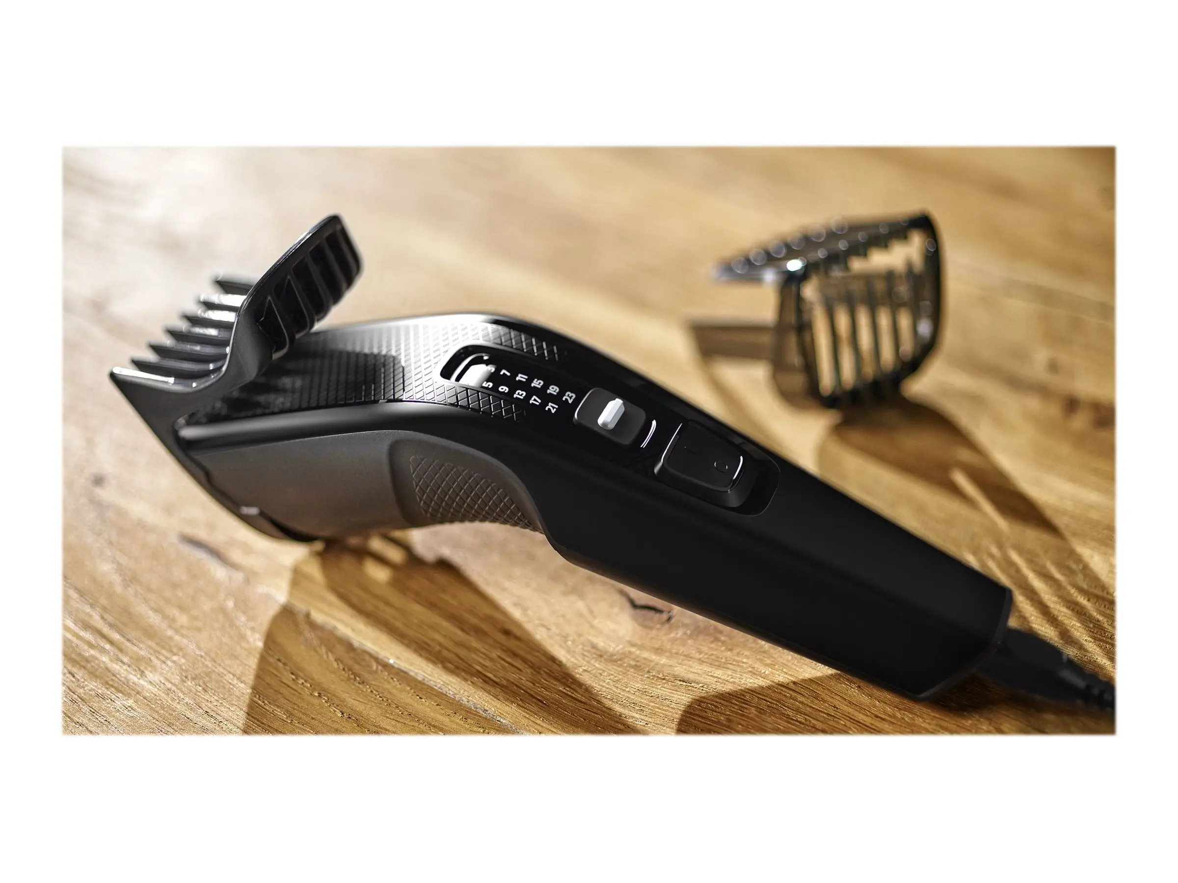 PHILIPS Κουρευτική μηχανή Series 3000 Λεπίδες από ανοξείδωτο ατσάλι - image 6