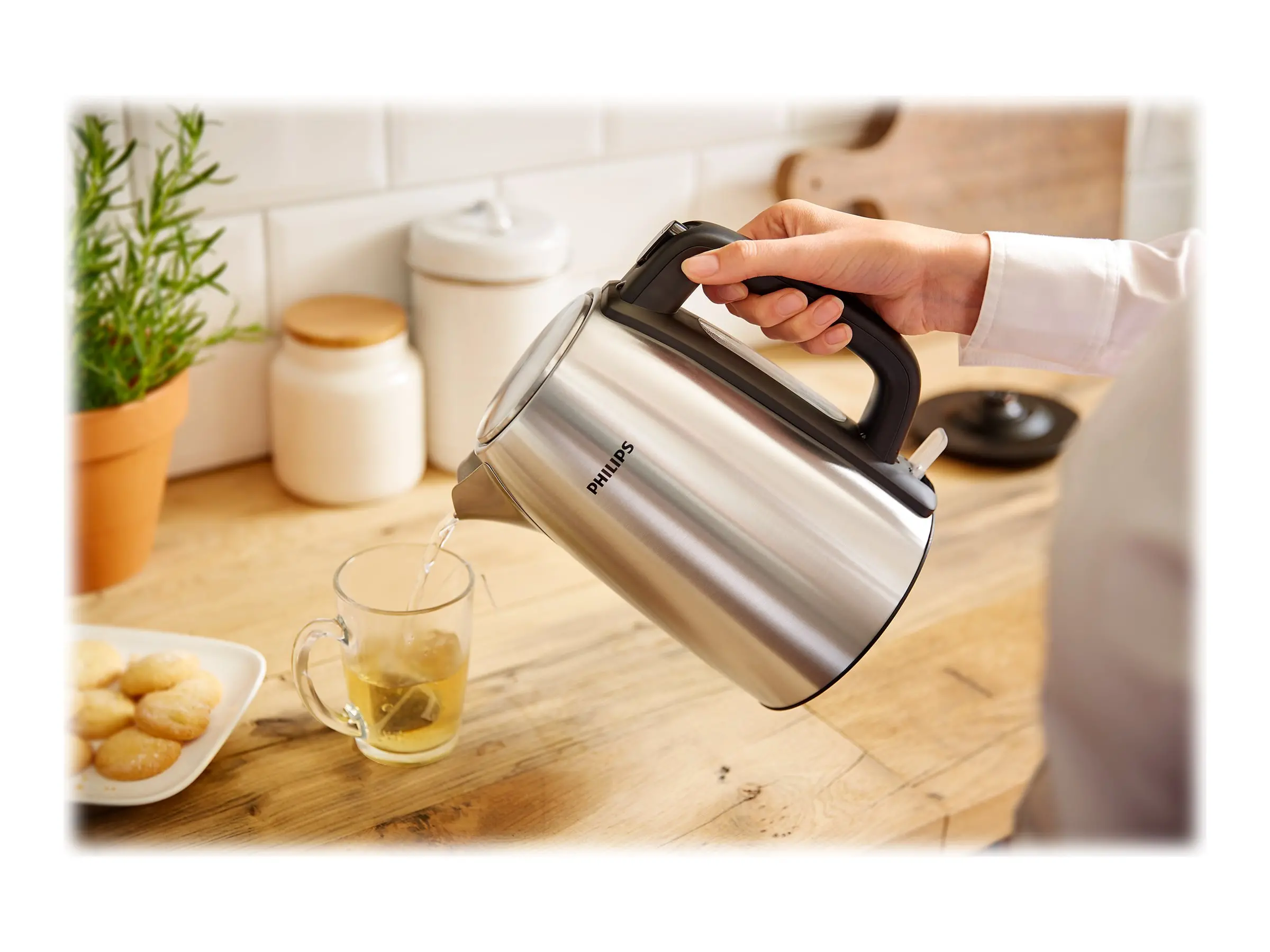 PHILIPS Електрическа кана Daily Collection Капак с пружина 2200W - image 3