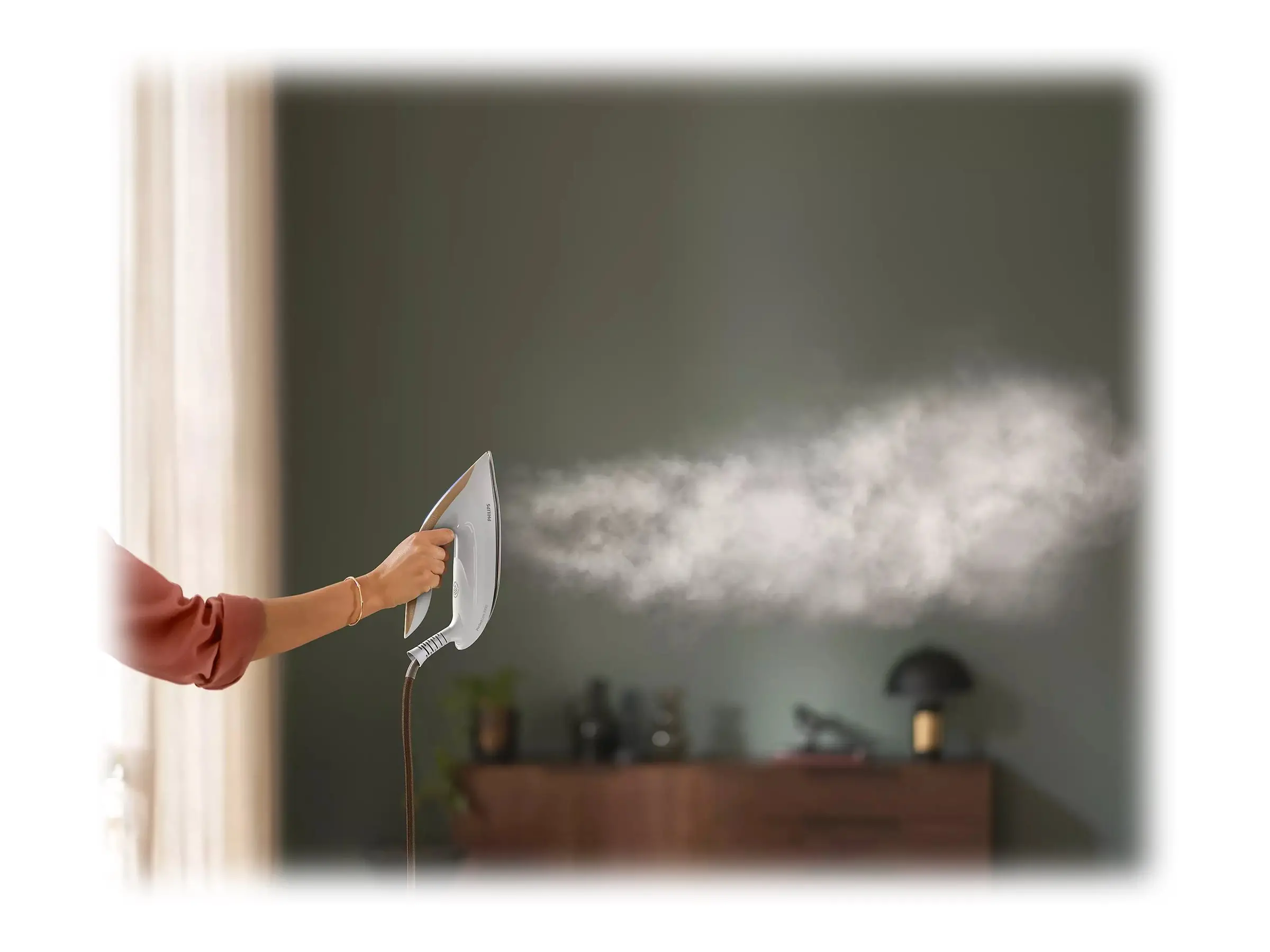 PHILIPS Σίδερο με γεννήτρια ατμού PerfectCare 7000 series 8 bar OptimalTEMP SteamGlide Elite 120g συνεχής παροχή ατμού - image 9