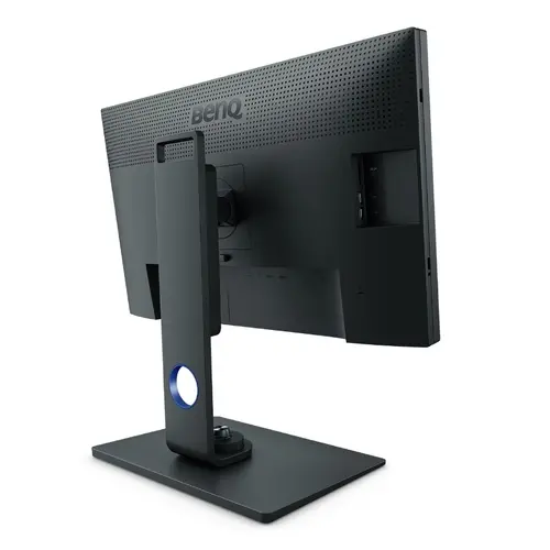 Монитор, BenQ SW271C, 27" IPS, 5ms, 3840x2160 4K, Photographer Monitor, 99.9% AdobeRGB, 90% P3, HDR10/HLG & 24/25/30p, AQCOLOR, Paper Color Sync, Puck G2, 1000:1, 16 bit 3D-LUT, 300 cd/m2, HDMI x2, DP, USB Type-C PD60W, USB 3.1 Hub, Card Reader, Height Adj. 150mm - image 3