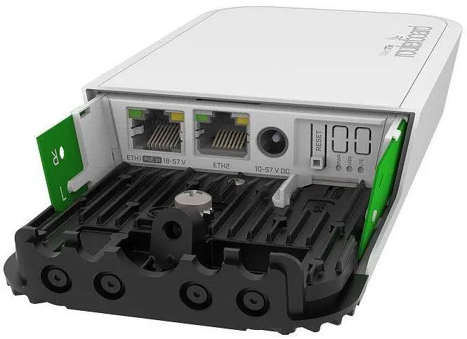 Безжичен Access Point MikroTik RBwAPGR-5HacD2HnD&R11e, 128MB RAM, 2.4 - 5 GHz, 300 - 867 Mbps, RouterOS, LTE kit - image 1
