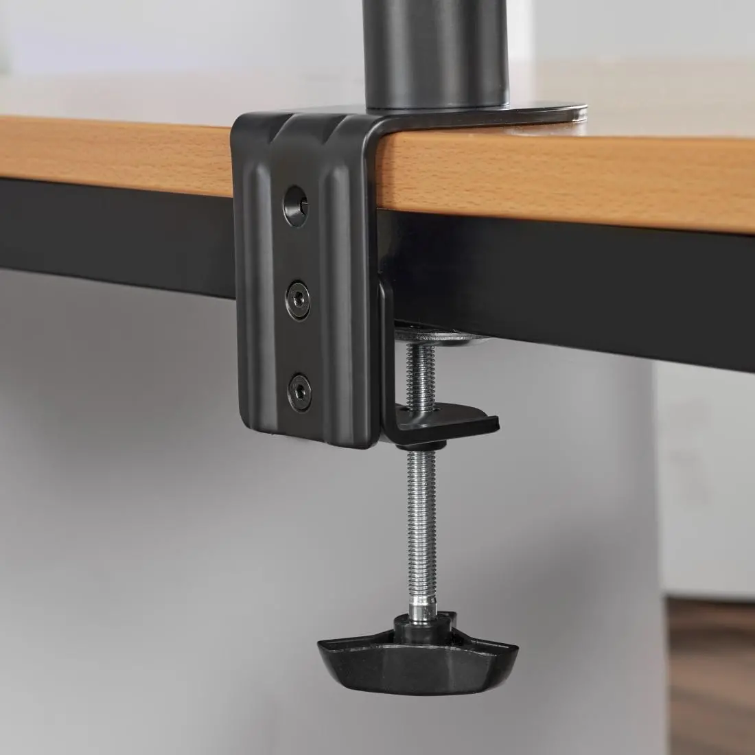 Стойка за 2 монитора за бюро HAMA Регулируема, 13" - 35", 15 кг, Swivel/Tilt, Черна - image 7