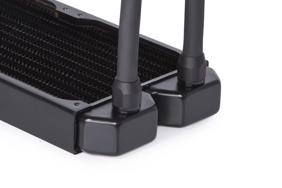 Sistem de răcire cu apă Alphacool Eiswolf 2 AIO - 360mm Radeon RX 6800/6800XT/6900 Reference Design cu Backplate - image 5