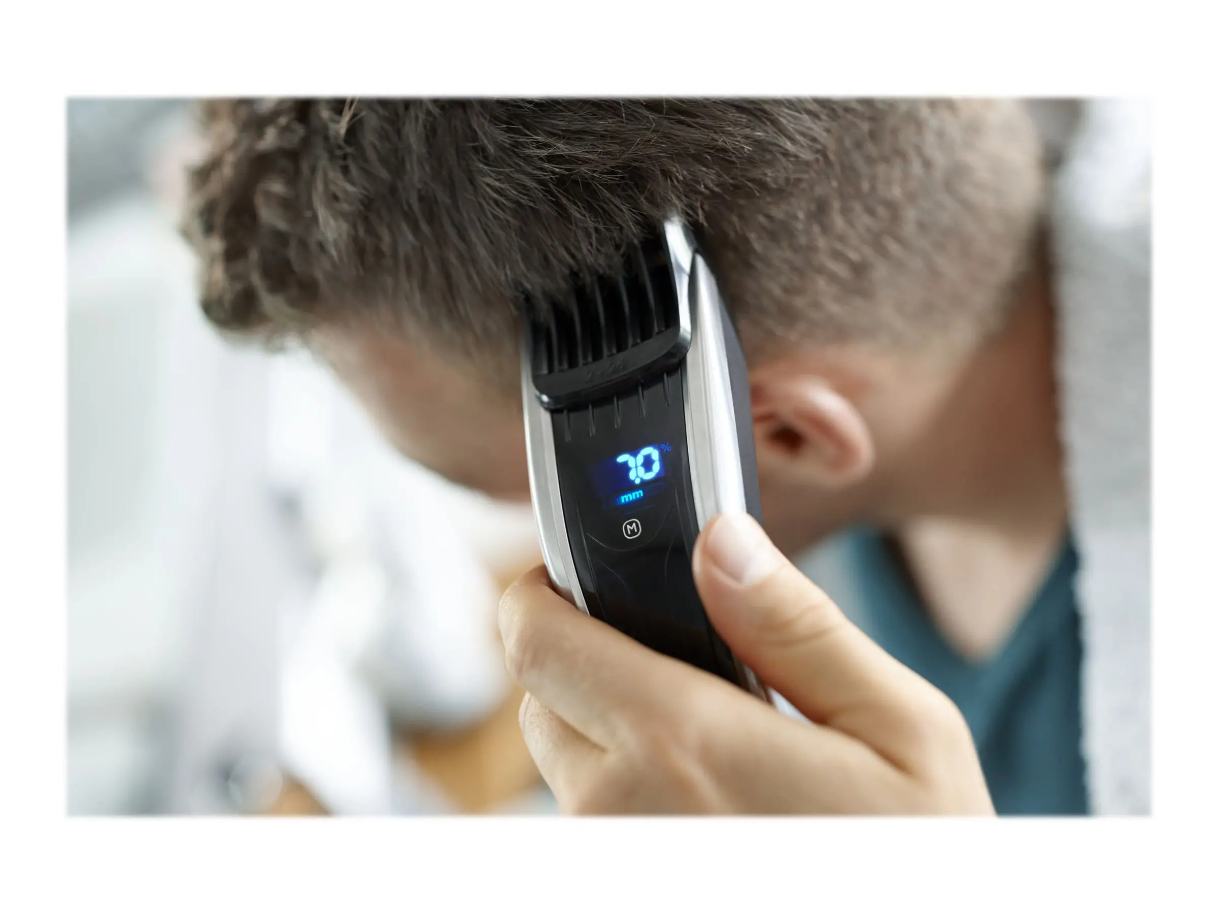 PHILIPS Машинка за подстригване Series 9000 Titanium Blades - image 8