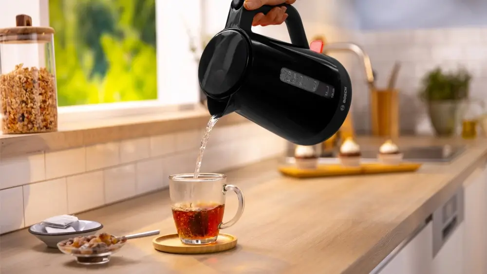 Ηλεκτρικός βραστήρας, Bosch TWK1M123, MyMoment Plastic Kettle, 2400 W, 1.7 l, Ένδειξη φλιτζανιών, Φίλτρο αλάτων, Τριπλή λειτουργία ασφαλείας, Μαύρο - image 5