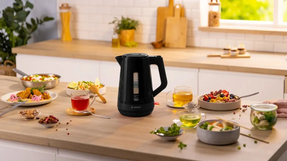 Ηλεκτρικός βραστήρας, Bosch TWK1M123, MyMoment Plastic Kettle, 2400 W, 1.7 l, Ένδειξη φλιτζανιών, Φίλτρο αλάτων, Τριπλή λειτουργία ασφαλείας, Μαύρο - image 6