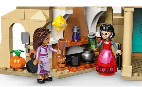 LEGO Disney - King Magnifico's Castle - 43224 - image 7