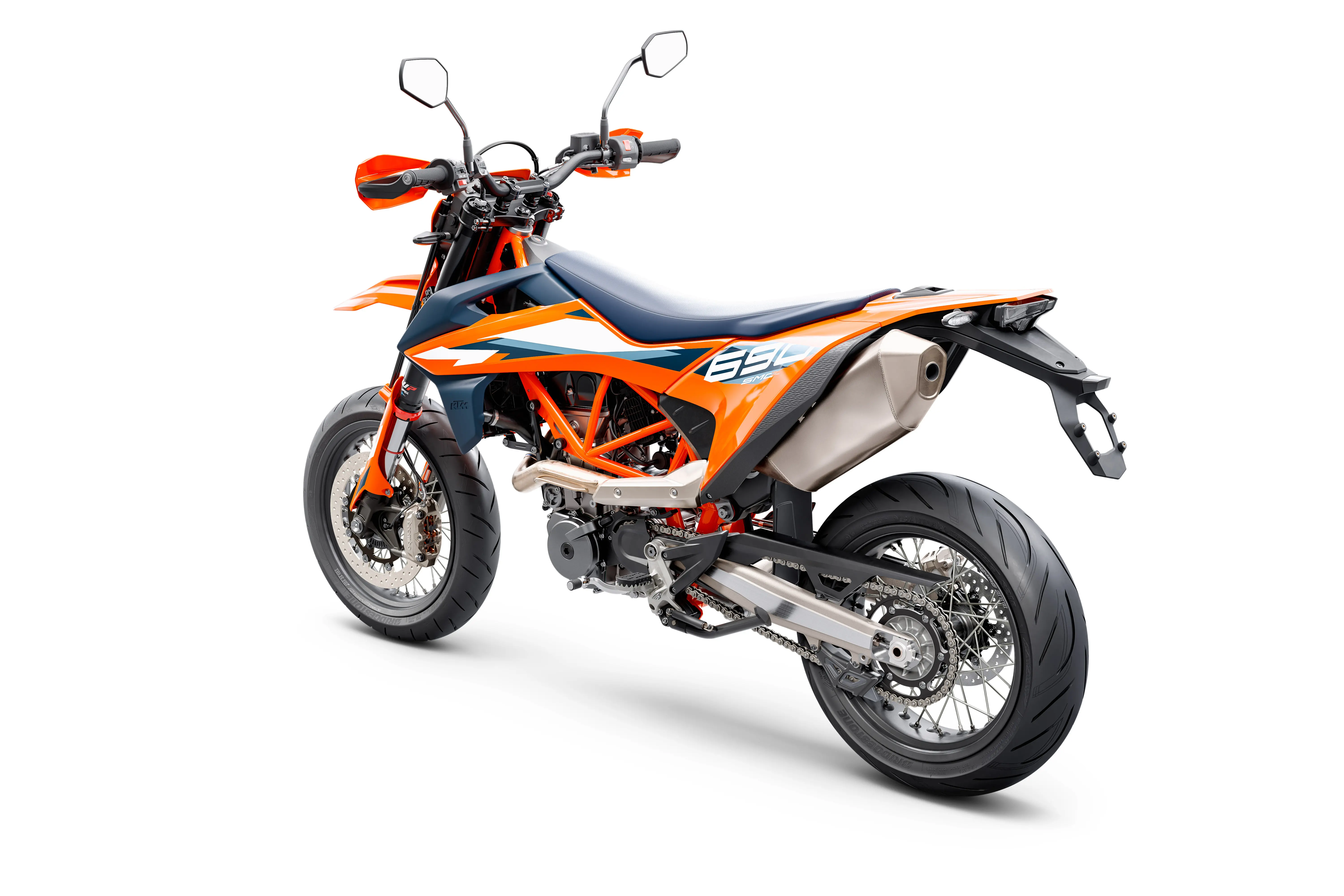 KTM 690 SMC R SUPERMOTO 2024 - image 4