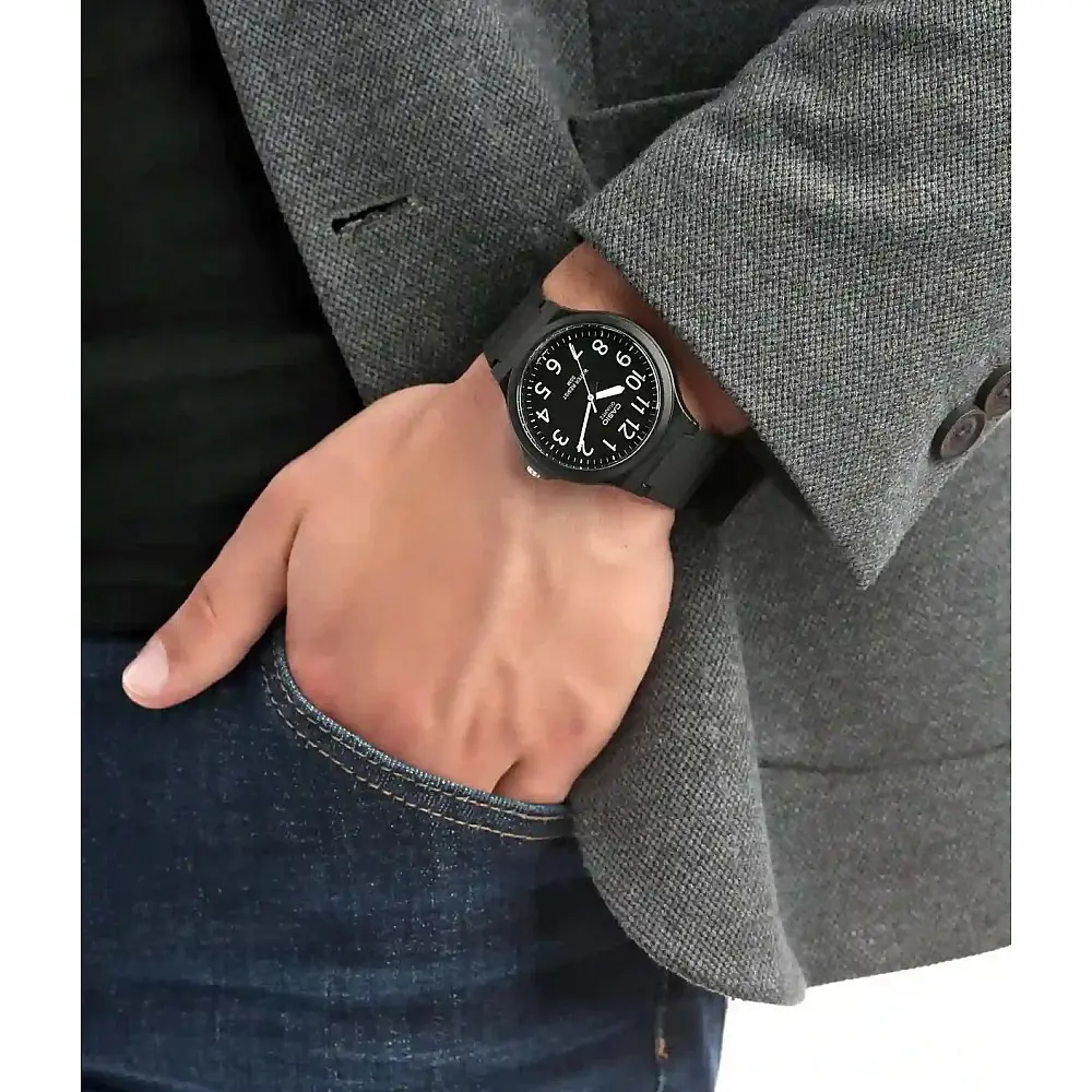 Мъжки аналогов часовник CASIO - Casio Collection - MW-240-1BVDF - image 1