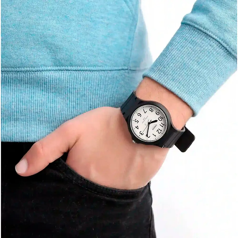 Мъжки аналогов часовник CASIO - Casio Collection - MW-240-7BVDF - image 1