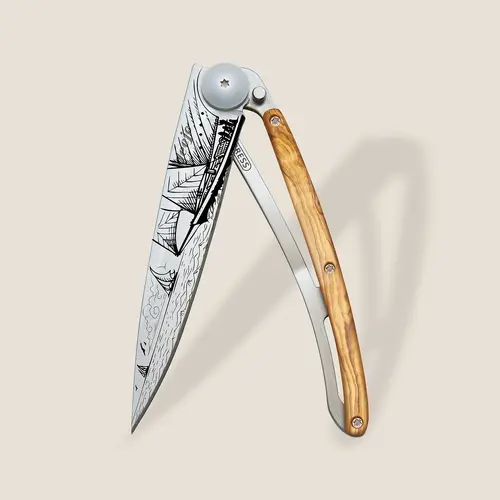 Джобен нож Deejo 37g, Olive wood / Sailing