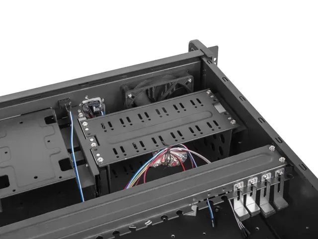 Кутия за сървър, Lanberg rackmount server chassis ATX 450/10 19"/4U - image 3