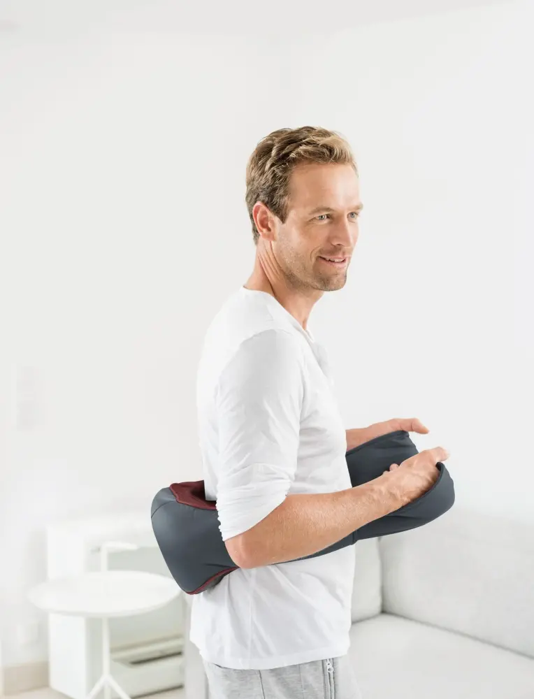 Aparat de masaj, Beurer MG 151 3D Shiatsu massager; pentru umeri, gât, spate și picioare; capete de masaj 3D; 8 capete de masaj Shiatsu rotative - image 6
