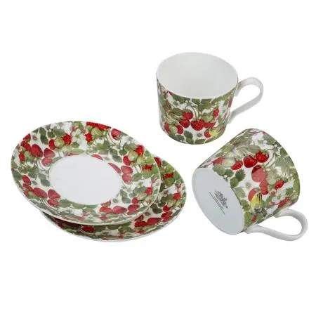 Set de cafea din porțelan 2 căni + 2 farfurioare Căpșună - image 2