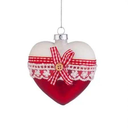 Стъклена играчка сърце