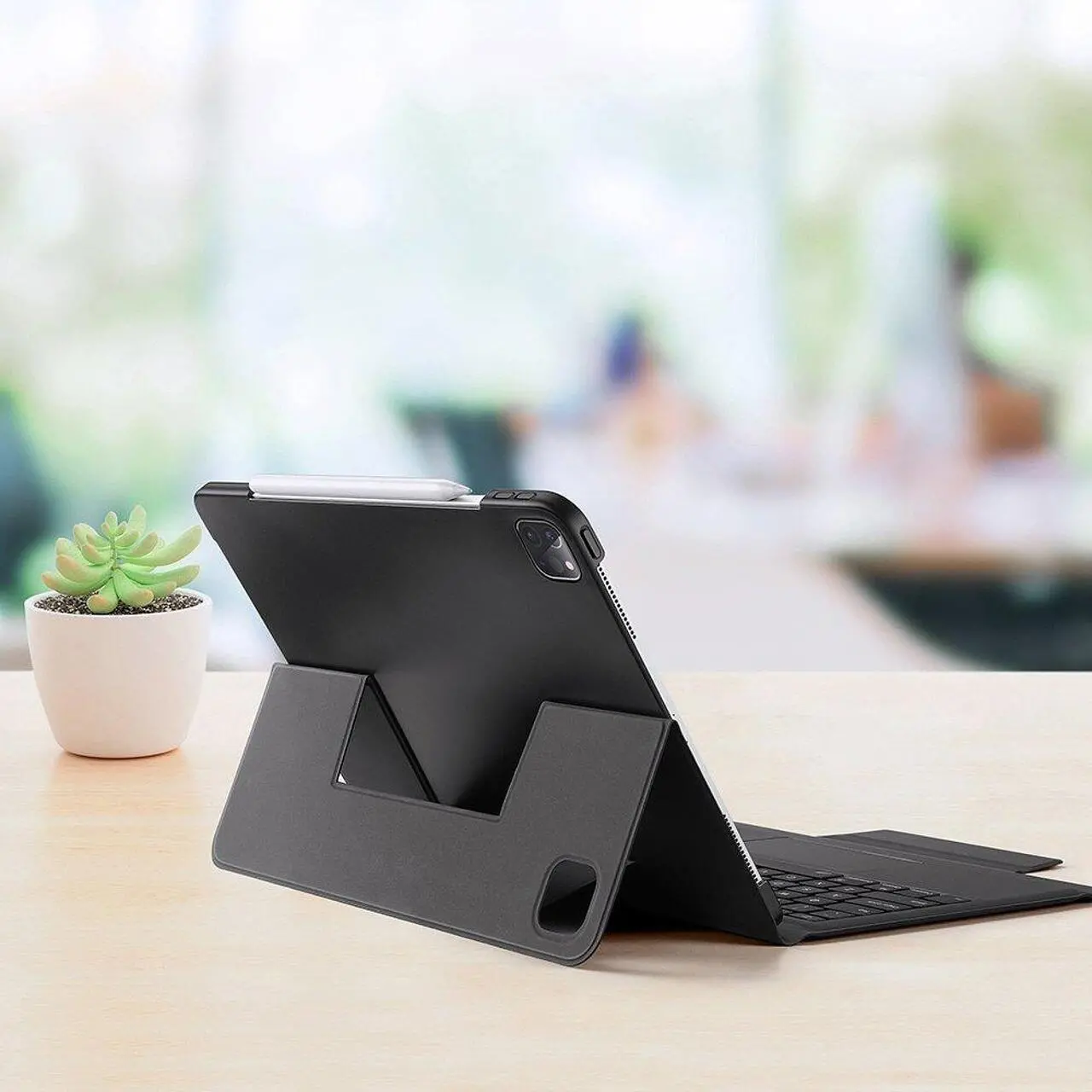 Калъф с клавиатура за iPad Pro 12.9 2021-2018, DUX DUCIS Touchpad Keyboard Case, Черен - image 1