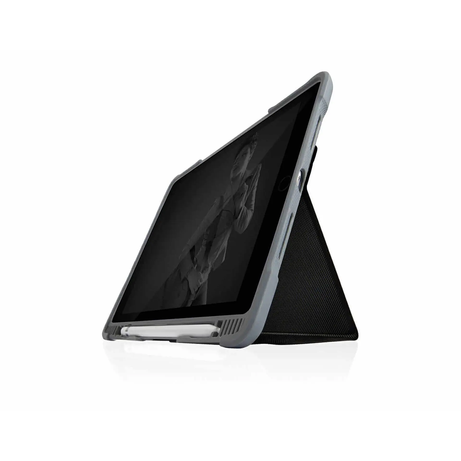 Калъф STM Dux Plus Duo iPad 9th,8th,7th Gen, Черен