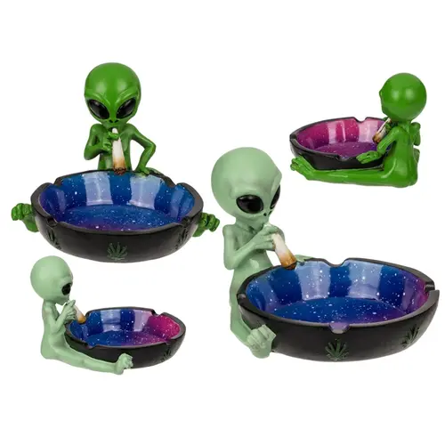 Scrumieră din polirășină, Alien cu joint - 1