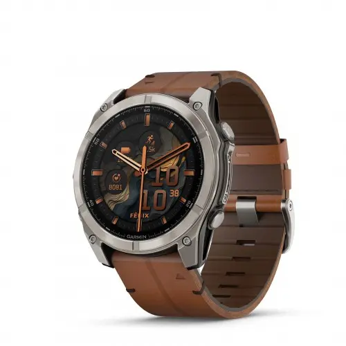 Garmin FĒNIX® 8 - 51 mm, AMOLED - FĒNIX® 8 - 51 mm, AMOLED, Sapphire - Titanium cu curea din piele Chestnut 010-02905-40