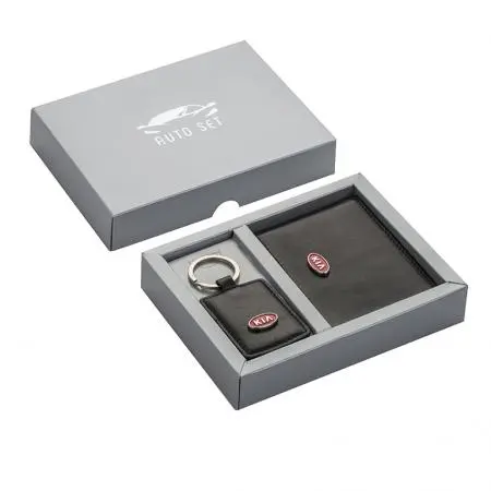 Сет от ключодържател и калъф за документи SILVER FLAME с лого KIA