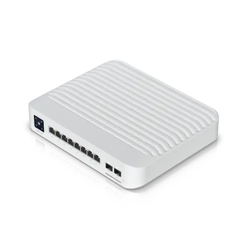 Комутатор Ubiquiti USW-Pro-8-PoE, 8x Gbit RJ45, 6x Gbit PoE+, 2xSFP+ слота, 120W