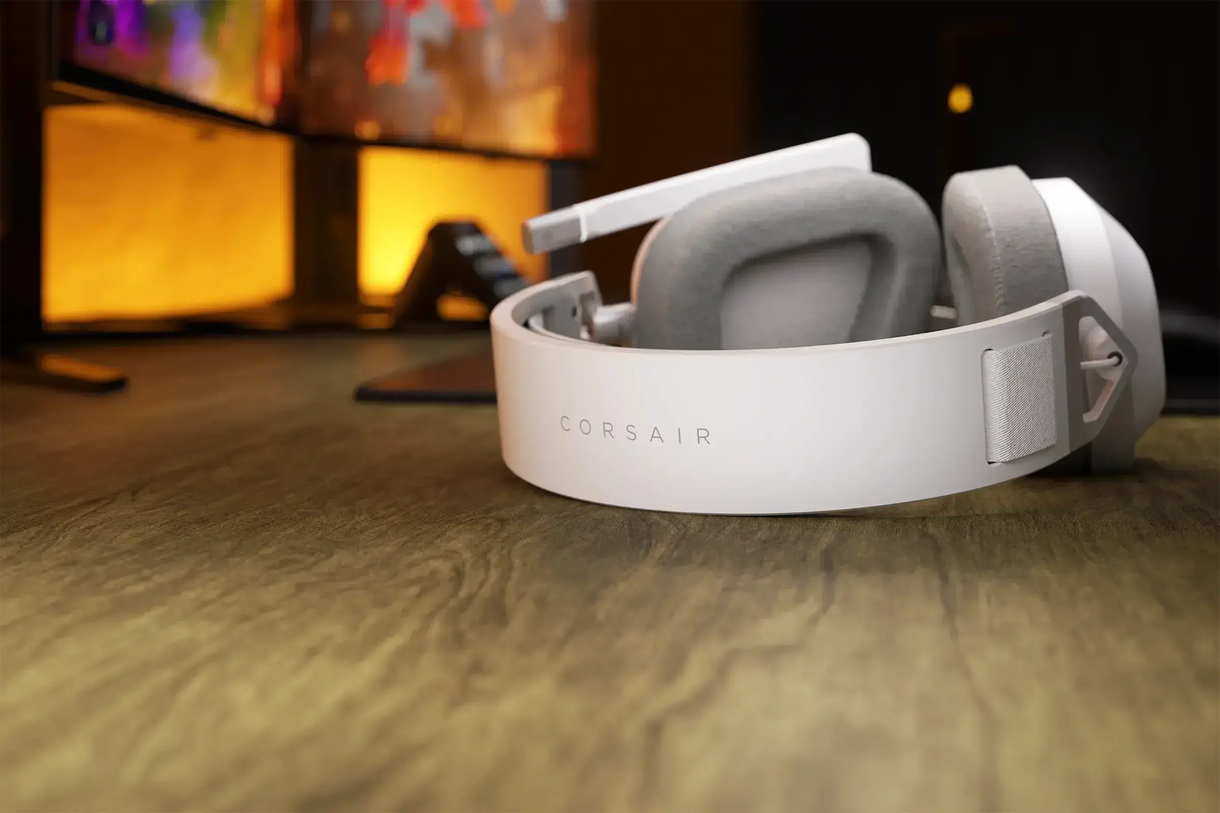 CORSAIR HS80 MAX Wireless Headset, White - EU - image 6
