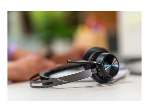 HP Poly Voyager Focus 2 USB-A with charge stand Headset - image 6