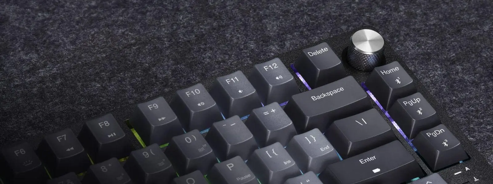 CORSAIR K65 PLUS WIRELESS TACTILE 75% RGB Mechanical Gaming Keyboard - image 1