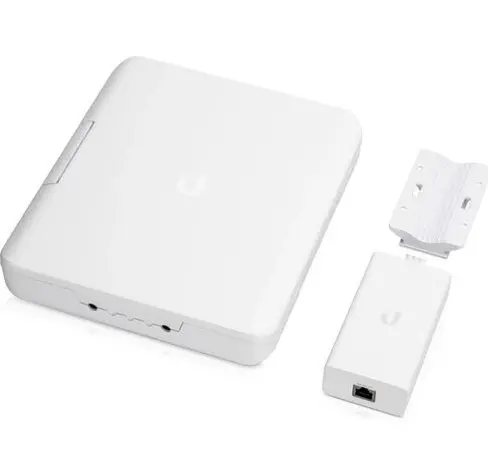 Кутия Ubiquiti USW-Flex-Utility, 60W PoE адаптер, за външен монтаж на USW-Flex - image 2