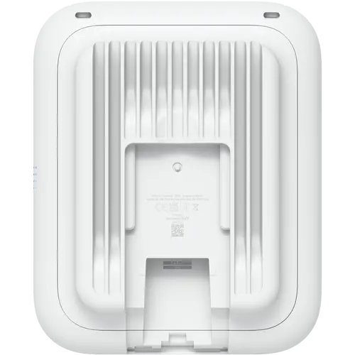 Точка за достъп Ubiquiti U7-Outdoor, WiFi 7, 1x 2.5GbE, 2x 4dBi, без PoE адаптер - image 2